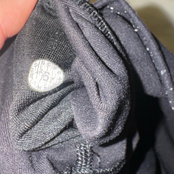 Lululemon Black Wunder Under 28” High Rise Leggings - Picture 4 of 4